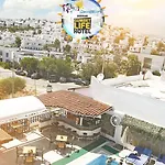 Life 3* Gümbet