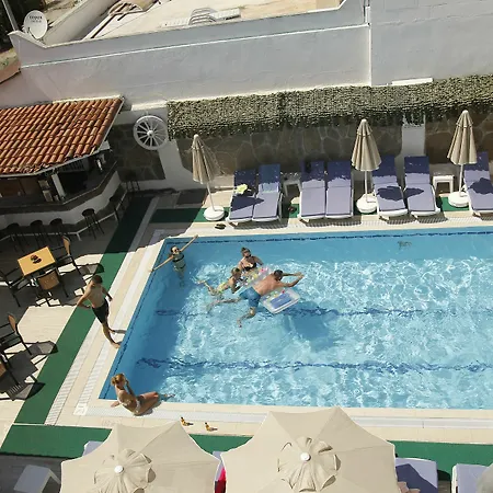 Life Aparthotel Gümbet